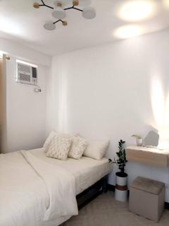 AR04 H&Bs BrandNew1BR Smart Unit w Alexa - Davao - 9