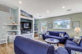 1325 - Whale of Fortune by Resort Realty - Corolla - 1
