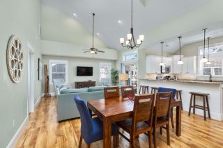 1329 - The Sun Setter by Resort Realty - Corolla - 3
