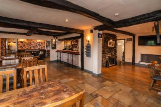 The Strawbury Duck Inn - 1