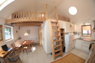 Holzhäuschen mit Pool - 4