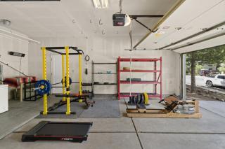 Stylish Home with in Home Gym AC Fully Fenced Yard - Flagstaff - 7