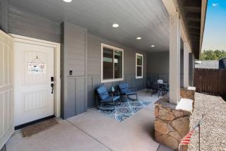 Modern Midtown Home Close to Downtown - Flagstaff - 3