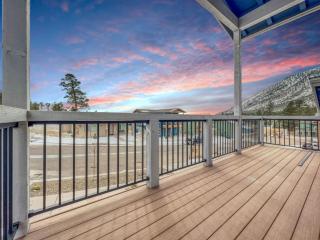Tiny Timber Tree Home NEW - Flagstaff - 6