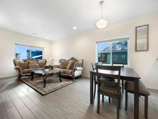 Tiny Timber Tree Home NEW - Flagstaff - 1