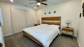 The Blue Door at Sylva Home Base Apartments - Sylva - 8