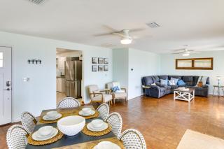 Private Beach and Dock Waterfront Panacea Retreat! - Panacea - 3
