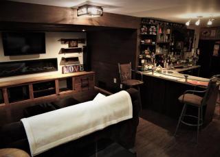 MarkG's Shack! - Ottawa - 4