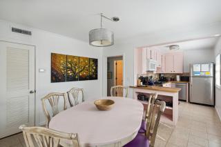 Folly Vacation Great Location, Vintage and Fun 120 Unit B - Folly Beach - 4