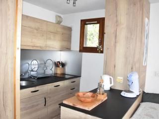Appartement 3 pièces en plein centre, proche commerces et téléphérique, idéal famille ! - FR-1-464-126 - 2