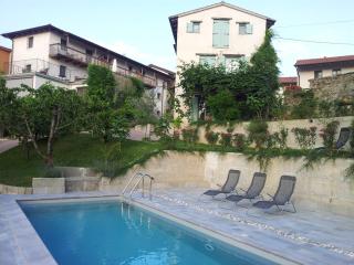 Boutique Hotel Dvor - Dobrovo - 0