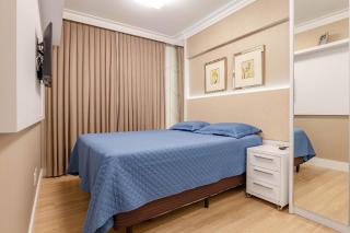 Varandas do Atlântico - Apartamento Sofisticado em Condomínio Pé na Areia - 1