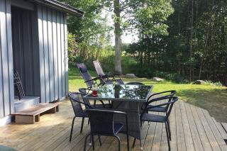 Idyllic lakeside cabin (hytte) - 3