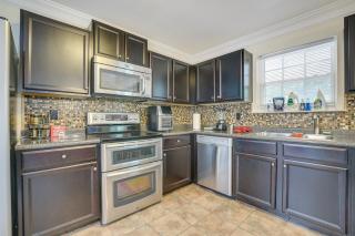 Raleigh Home with Modern Adjustable Sleeping System - Raleigh - 9