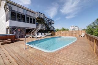1446 - Whale of a Good Time by Resort Realty - Corolla - 0