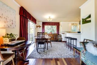 Tasteful Home with Stunning River and Valley View - Monte Rio - 2