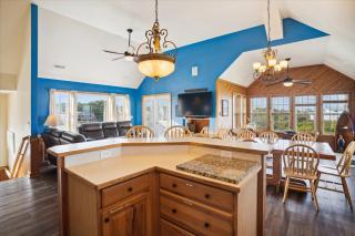 7130 - Sunset Breeze by Resort Realty - Waves - 4