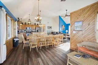 7130 - Sunset Breeze by Resort Realty - Waves - 1
