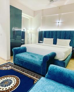 Neel Skye - Couple Friendly - DLF My Pad, Gomtinagar , Lucknow - Lucknow - 0