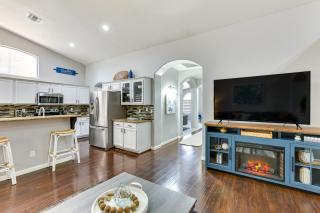 Beautiful Surprise Home with Private Pool and Grill! - Surprise - 8
