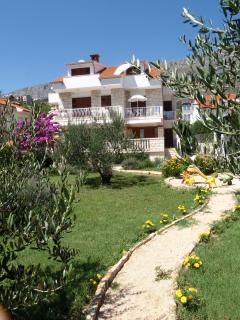 Apartments Near Beach - Dugi Rat - 3