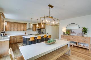 Spacious Utah Home with Hot Tub Less Than 1 Mi to Bear Lake! - Garden City - 3