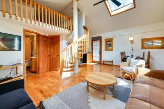 Pet-Friendly Flagstaff Studio Cabin with Patio - 1