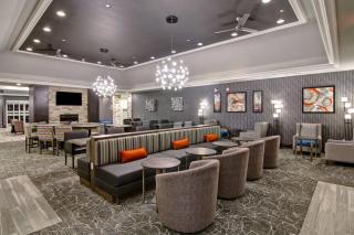 Homewood Suites by Hilton Burlington - Burlington - 3