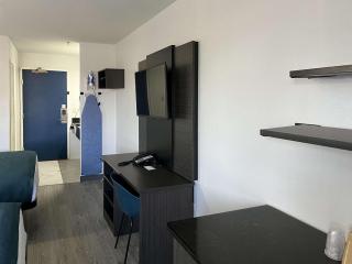 Studio 6 Suites Delano, CA - 1