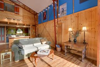 Secluded Berkeley Springs Home with Fire Pit and Deck! - Morton Grove - 1