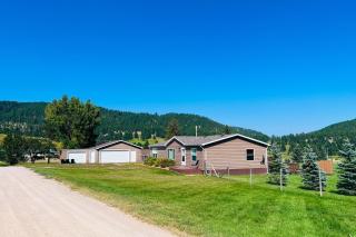 A Berry Good Lane to Be in - Sturgis - 8