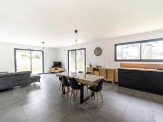 Attractive holiday home near the Normandy Beach - Saint-Germain-sur-Ay - 9