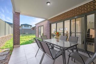 The Pond sweet 4 br home by Coles with garage&WiFi - 9