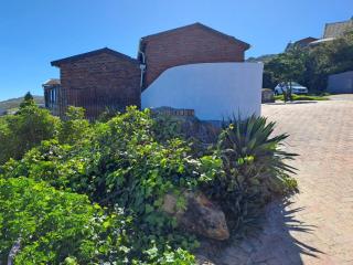 Studio Apartment in Glencairn - Cape Town - 5