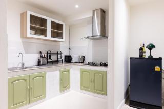 White Wood Nimman - 3