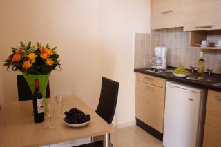 Eleana Boutique Hotel & Blue Infinity - Nikiana - 8