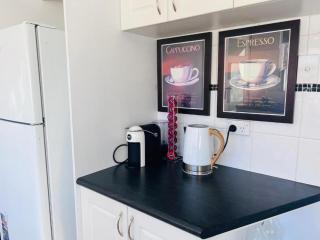 Twin Room -2single beds in share house in Queanbeyan & Canberra - Queanbeyan - 9