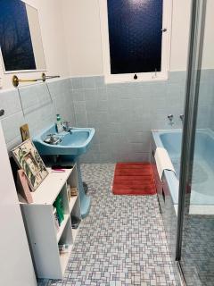 Twin Room -2single beds in share house in Queanbeyan & Canberra - Queanbeyan - 5