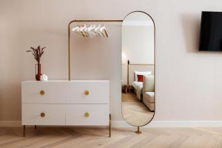 Aries' Collection Luxury Suites - Brasov - 8