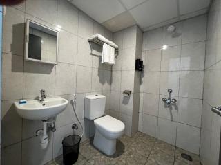 Hotel Z Triloha - Bangalore - 8
