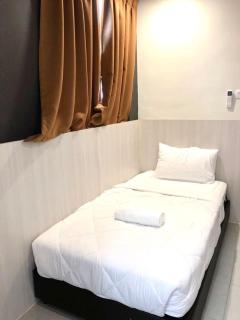 Garden Inns Motel - Kangar - 8