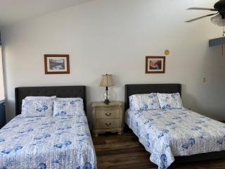 Legend oaks room 7-11 - 5