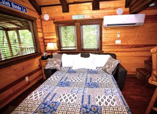 The Codex - Parker Creek Bend Cabins - Murfreesboro - 3