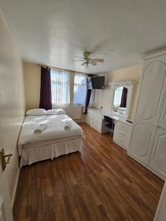 Silver rooms - Edmonton - 5