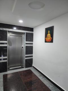 Hotel Viraaj Suites Miyapur - Hyderabad - 5