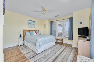 7661 - Good Times n Tan Lines by Resort Realty - Avon - 1
