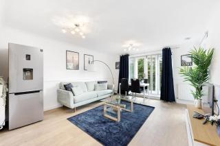 3-Bedroom Apartment Short Term Rental & Flexible Renting Limehouse with Free WiFi & Free Parking - Londra - 3