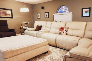 Spacious 6BR Pool Home in Ocala - 6