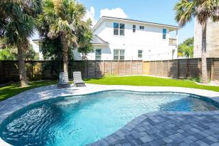 Barefoot Bungalow - New Smyrna Beach - 0