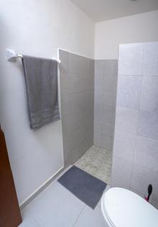 LoftLyra3,entrada indpnt,bañopriva,cocineta,terraza - 1